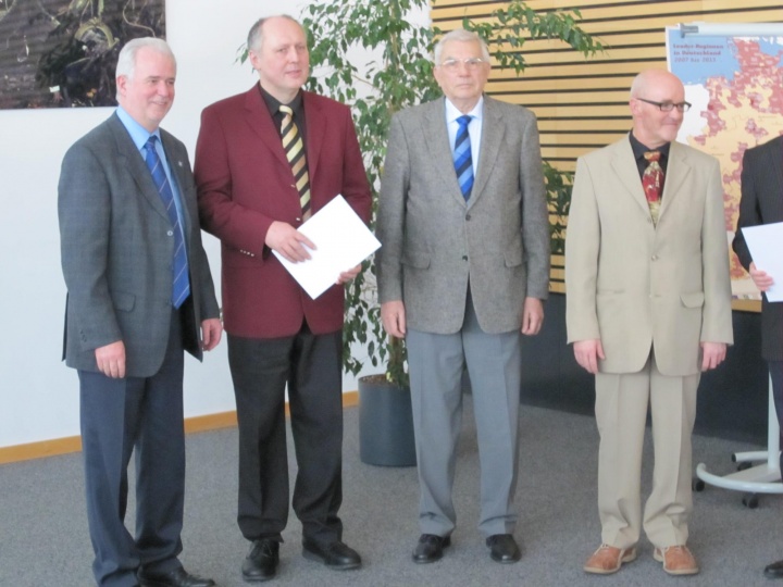 Preisverleihung  (Herr Minister Reinholz (TMLFUN), Herr Bachmann und Herr Prof. Unangst (Eulensteinscher Hof e.V.))